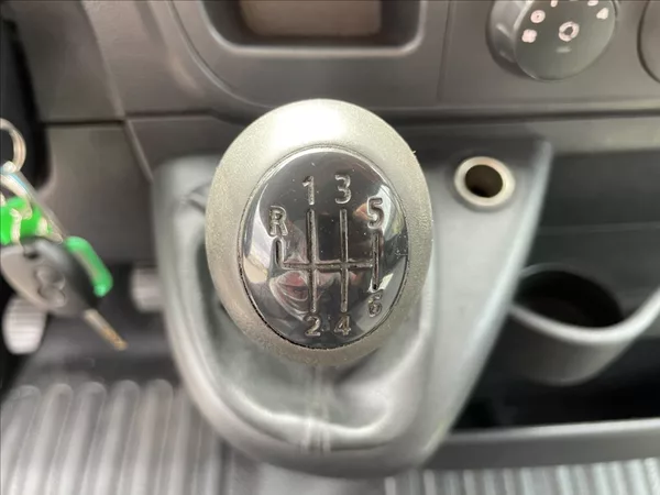 Renault Master 2,3 dCi 110k COOL DPH 11xCZaut - foto 13