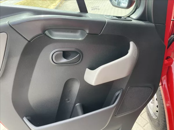 Renault Master 2,3 dCi 110k COOL DPH 11xCZaut - foto 15