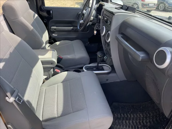 Jeep Wrangler 3,8 V6 UNLIMITED 146kw ARB Har - foto 14