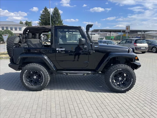 Jeep Wrangler 3,8 V6 UNLIMITED 146kw ARB Har - foto 30