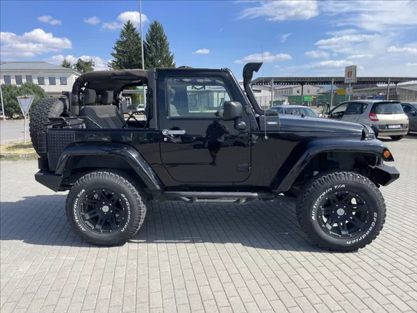 Jeep Wrangler 3,8 V6 UNLIMITED 146kw ARB Har - foto 5