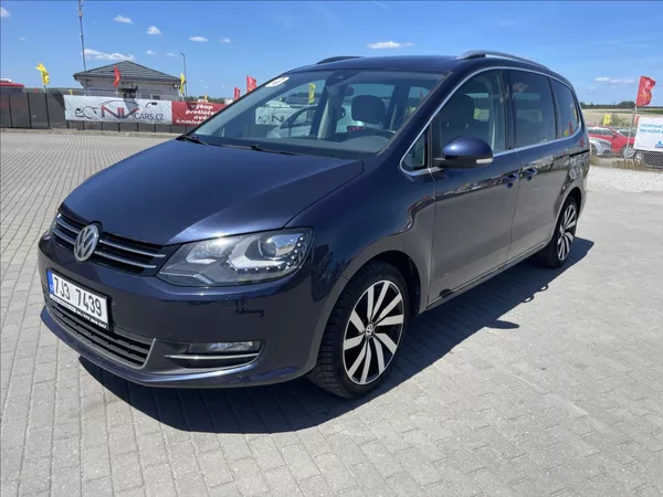 Volkswagen Sharan 2,0 TDi 135kw DSG 7míst Highli