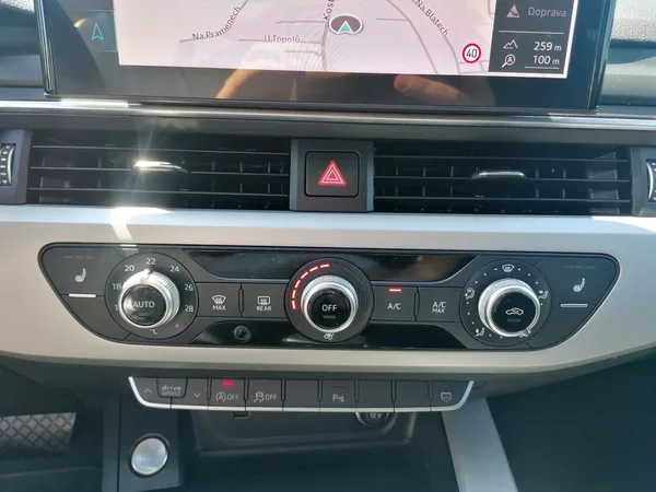 Audi A4 2.0 35 TFSi S-Tronic Virtual - foto 19