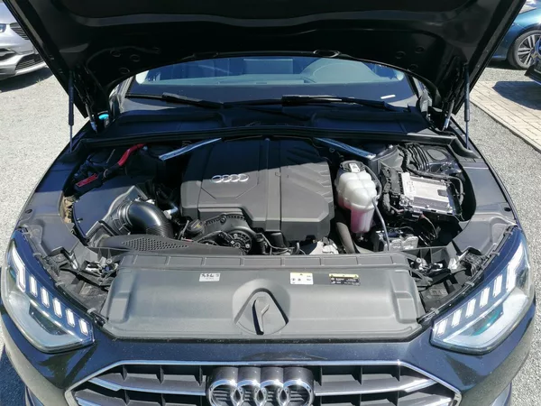 Audi A4 2.0 35 TFSi S-Tronic Virtual - foto 31