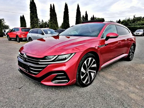 Volkswagen Arteon Shooting Brake 1.5 TSi R-LINE Manuál,Panorama - foto 2