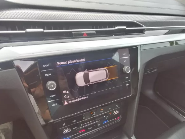 Volkswagen Arteon Shooting Brake 1.5 TSi R-LINE Manuál,Panorama - foto 22