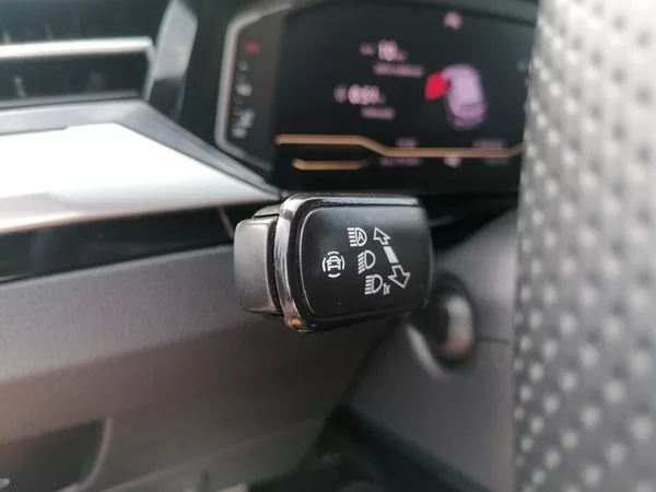 Volkswagen Arteon Shooting Brake 1.5 TSi R-LINE Manuál,Panorama - foto 28