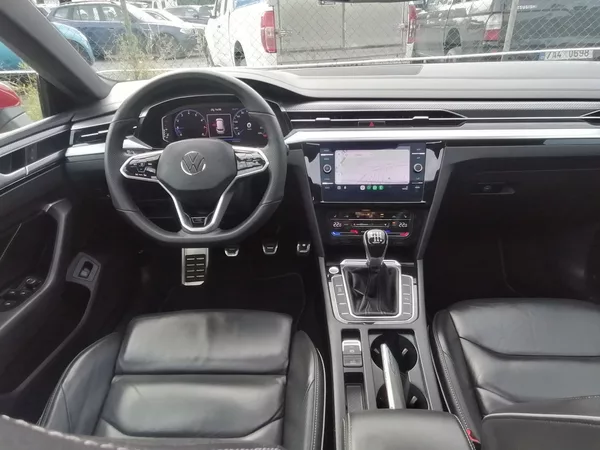 Volkswagen Arteon Shooting Brake 1.5 TSi R-LINE Manuál,Panorama - foto 8