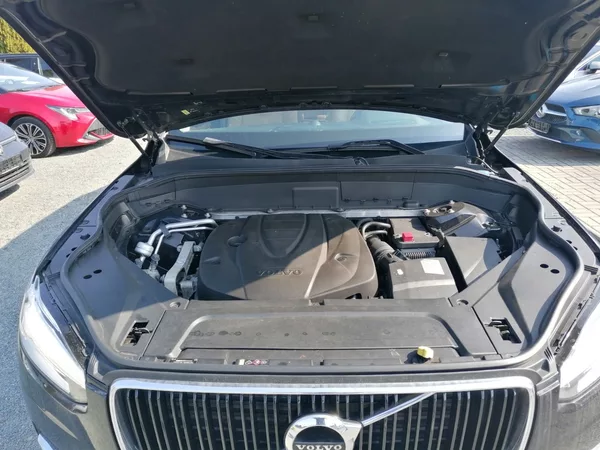 Volvo XC90 D5 AWD 7-míst Bowers & Wilkins - foto 29