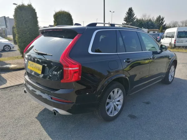 Volvo XC90 D5 AWD 7-míst Bowers & Wilkins - foto 4
