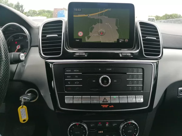 Mercedes-Benz GLE 350 CDi 4MATIC - foto 11