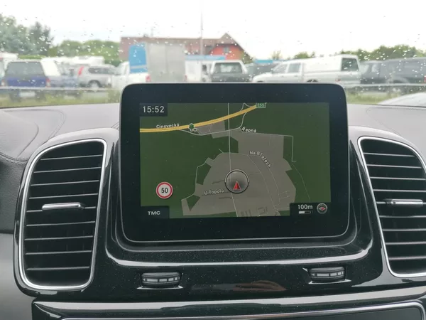 Mercedes-Benz GLE 350 CDi 4MATIC - foto 12