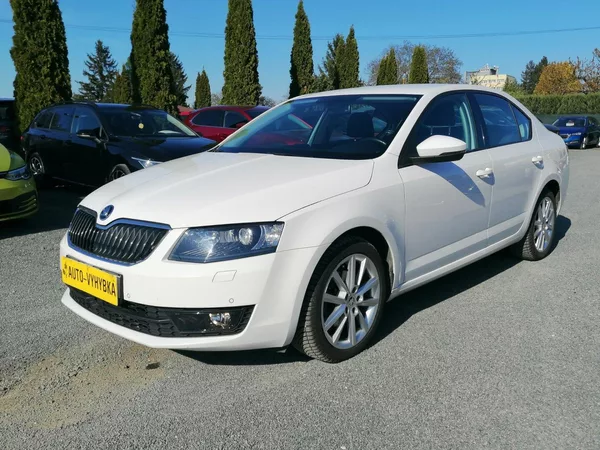 Škoda Octavia 2.0 TDi DSG Style,Navi,ACC - foto 2