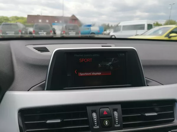 BMW X1 18D 110kw X-Drive ČR LED - foto 15