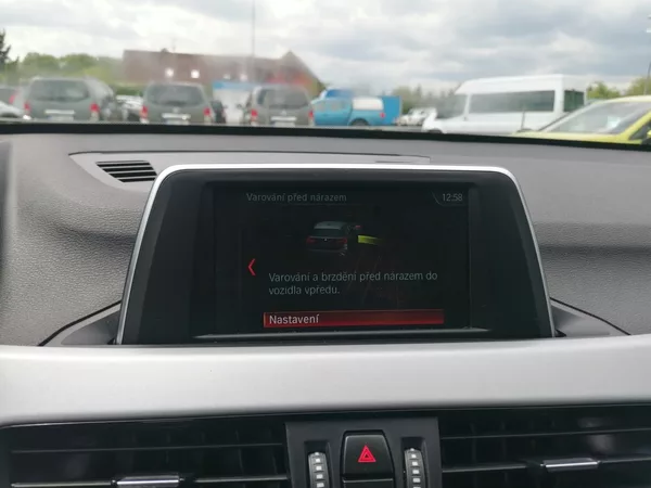 BMW X1 18D 110kw X-Drive ČR LED - foto 20