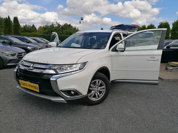 Mitsubishi Outlander 2.2DI-D 4WD 132kW ČR