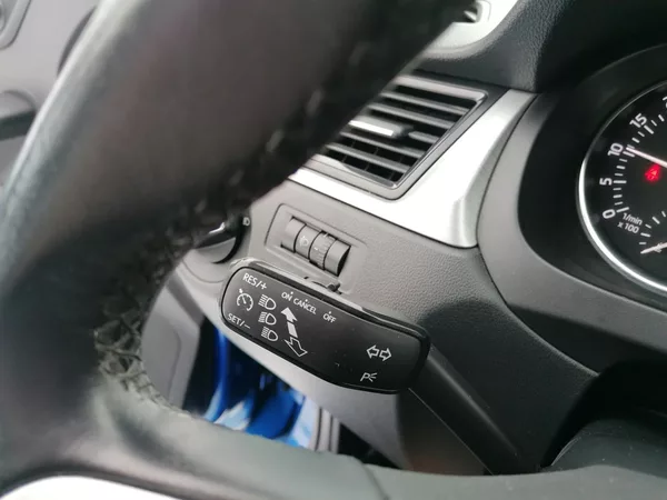 Škoda Rapid 1.4 TDi DSG výhřevy, Tempomat - foto 19