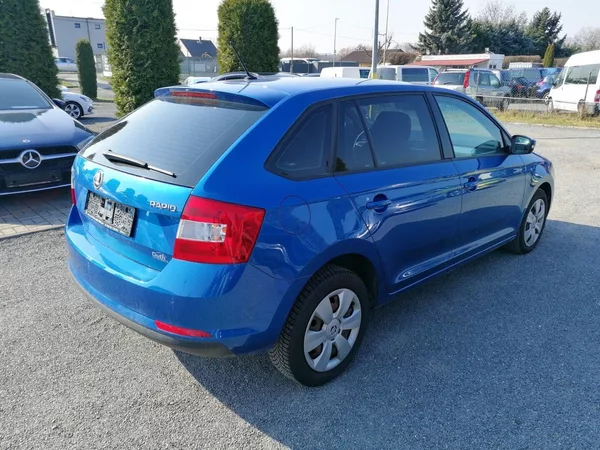 Škoda Rapid 1.4 TDi DSG výhřevy, Tempomat - foto 4