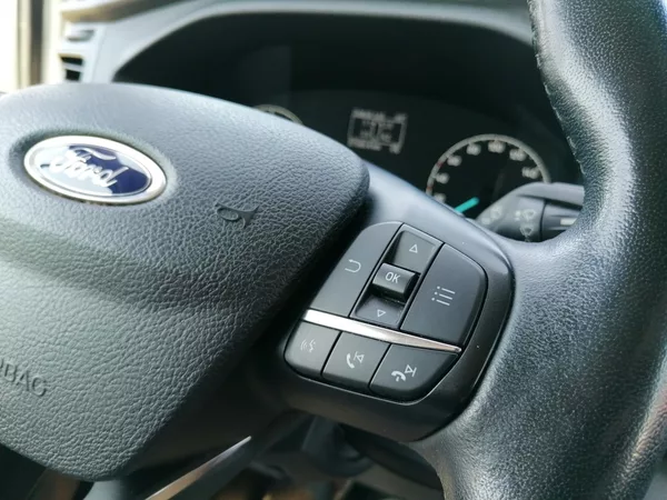 Ford Transit Custom 2.0 EcoBlue ČR 1.majitel - foto 11