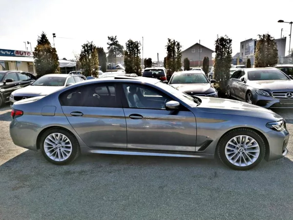BMW Řada 5 530D xDrive M-Sport,Laser - foto 47