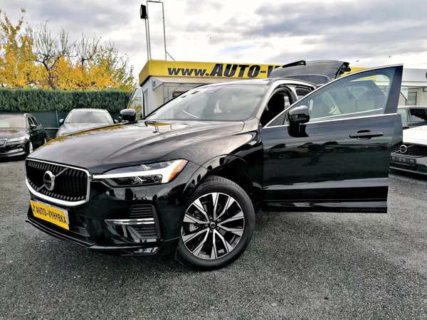 Volvo XC60 B5 AWD