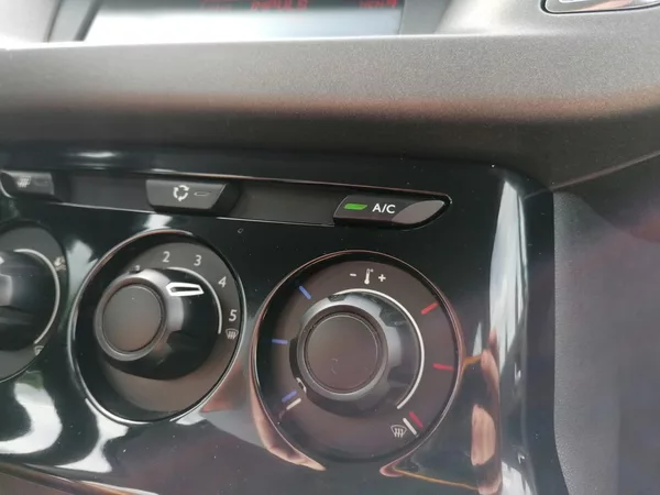 Citroën C3 1.2 VTi 19 300KM! - foto 12