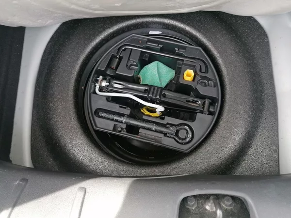 Citroën C3 1.2 VTi 19 300KM! - foto 16