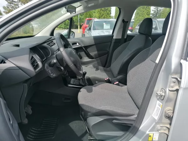 Citroën C3 1.2 VTi 19 300KM! - foto 9