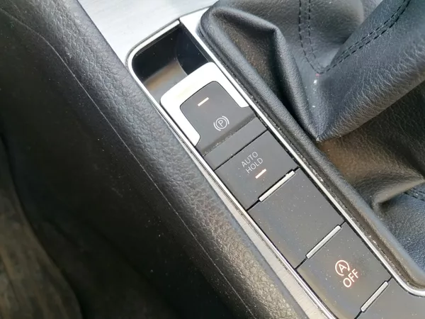 Volkswagen Golf Sportsvan 1.6 TDi 81kW Digi.Klima,Výhřev - foto 15