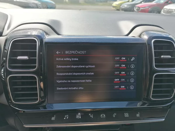 Citroën C5 Aircross 1.5 BlueHDi A/T Full LED,Masáž - foto 21