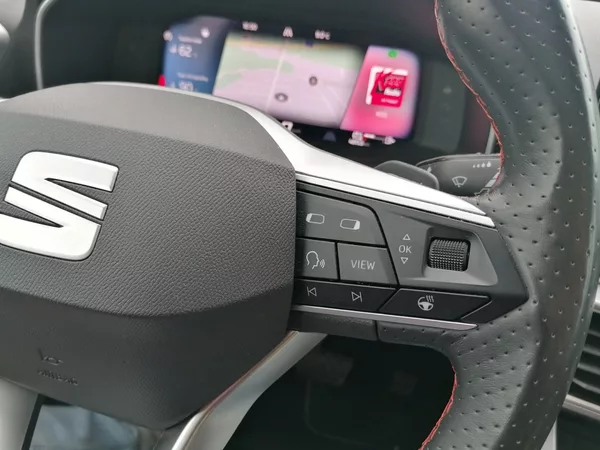 Seat Leon 1.4 TSi E-HYBRID Cupra Design - foto 25