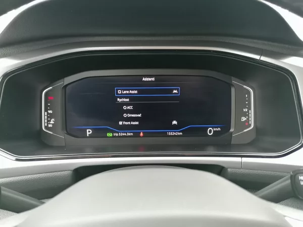 Volkswagen T-Roc 1.5 TSi 110kW DSG ACC - foto 16