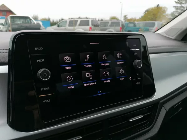 Volkswagen T-Roc 1.5 TSi 110kW DSG ACC - foto 20