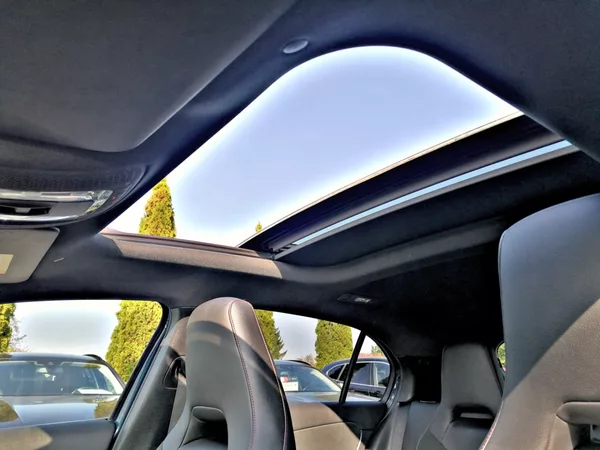 Mercedes-Benz Třídy A 2.0 200D AMG Line 110kW 9G - foto 11