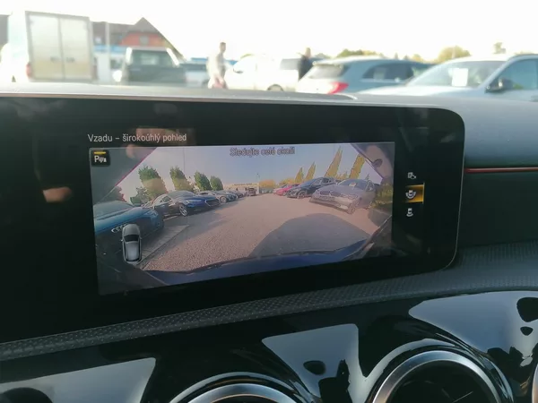 Mercedes-Benz Třídy A 2.0 200D AMG Line 110kW 9G - foto 15