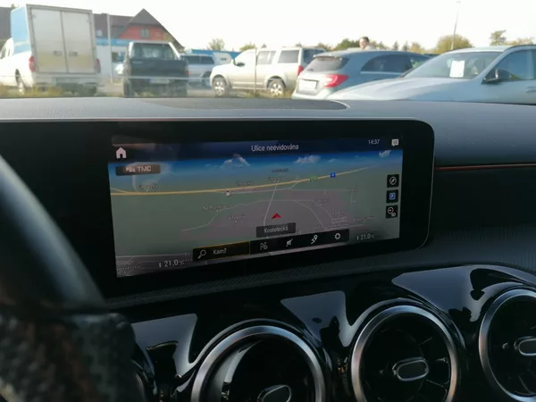 Mercedes-Benz Třídy A 2.0 200D AMG Line 110kW 9G - foto 16