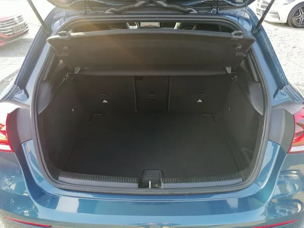 Mercedes-Benz Třídy A 2.0 200D AMG Line 110kW 9G - foto 41