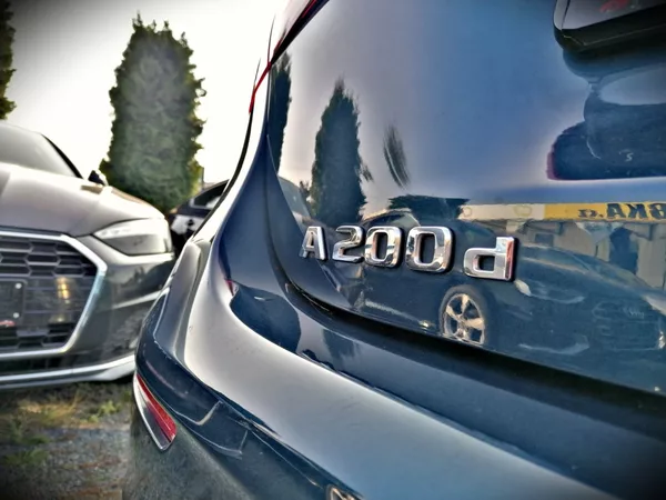 Mercedes-Benz Třídy A 2.0 200D AMG Line 110kW 9G - foto 43