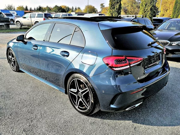Mercedes-Benz Třídy A 2.0 200D AMG Line 110kW 9G - foto 5