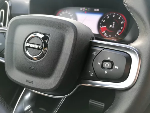Volvo XC40 1.5 T3 R-DESIGN Aut. - foto 23
