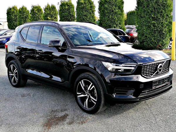 Volvo XC40 1.5 T3 R-DESIGN Aut. - foto 3