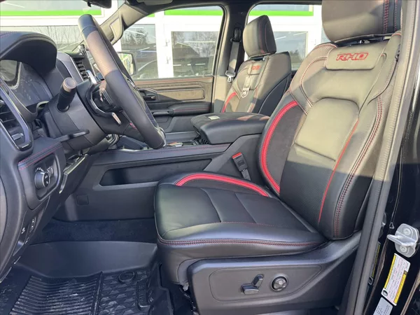 Dodge RAM 2,9 1500 CrewCab 3,0 RHO - foto 16