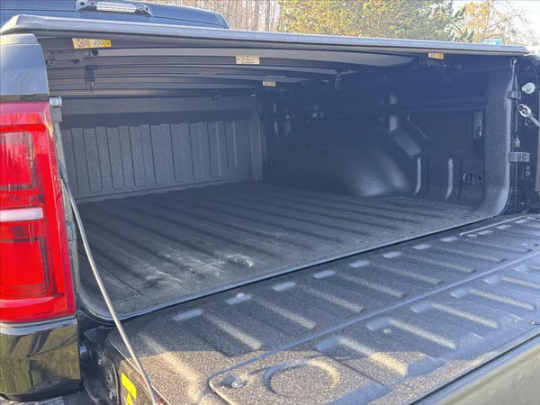 Dodge RAM 2,9 1500 CrewCab 3,0 RHO - foto 29