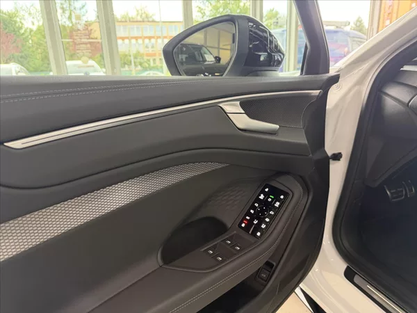 Audi A6 3,0 3,0 V6 TFSI QUATTRO S-li - foto 26