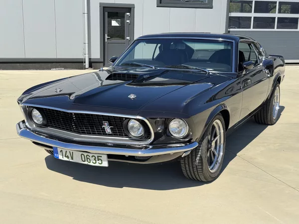 Ford Mustang V8 347cui