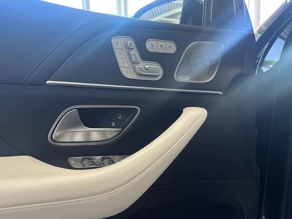 Mercedes-Benz GLE - foto 11