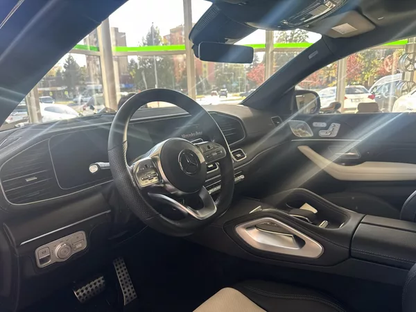 Mercedes-Benz GLE - foto 13