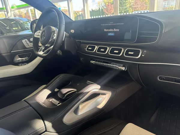 Mercedes-Benz GLE - foto 34
