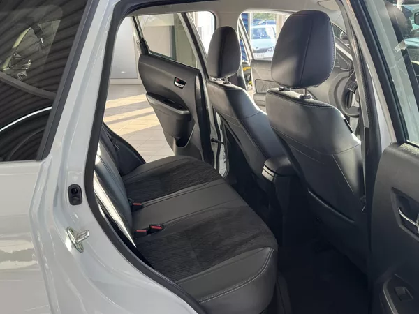 Suzuki Vitara - foto 18