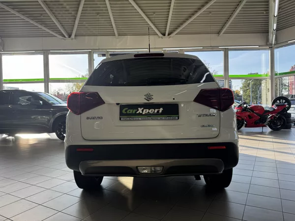 Suzuki Vitara - foto 7